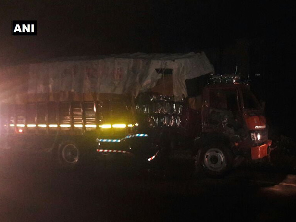 uttarpradesh truck tractor accident 4 killed