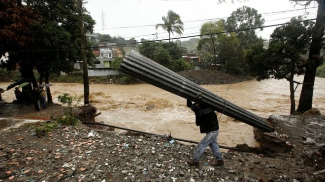 costa rica heavy rain took 22 lives