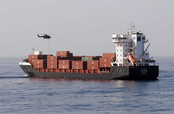 6 crew members of german ship kidnapped