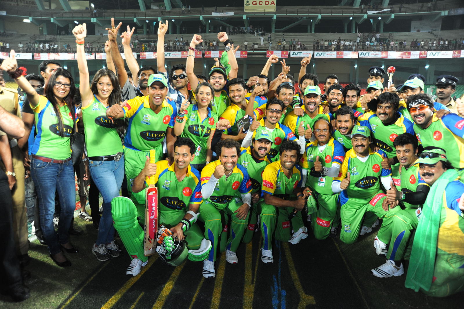 kerala-strikers