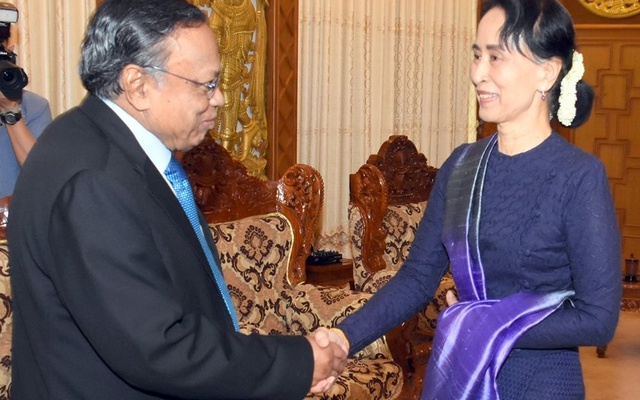Bangladesh and Myanmar sign deal for return of Rohingyas