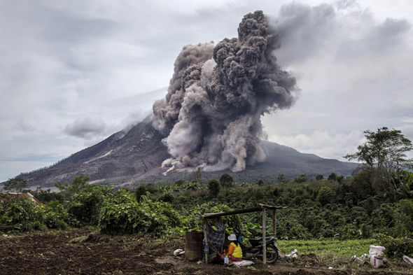bali airport shut down