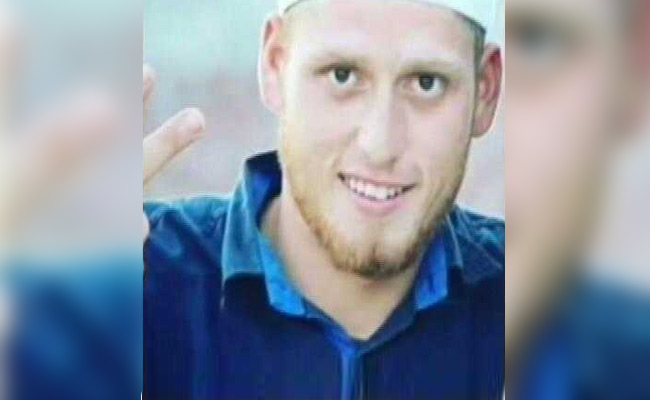 Kashmir Footballer Joined Lashkar surrendered