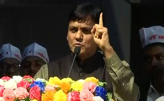 Fingers raised at Narendra Modi will be chopped off says Nityanand Rai