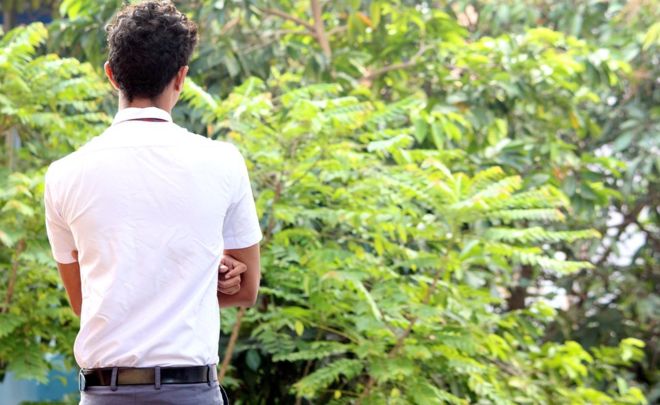school students hugging controversy solved