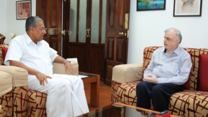 cm met governor under okhi cyclone disaster