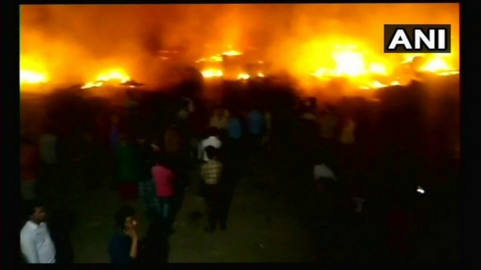 hundreds of huts caught fire in meerut
