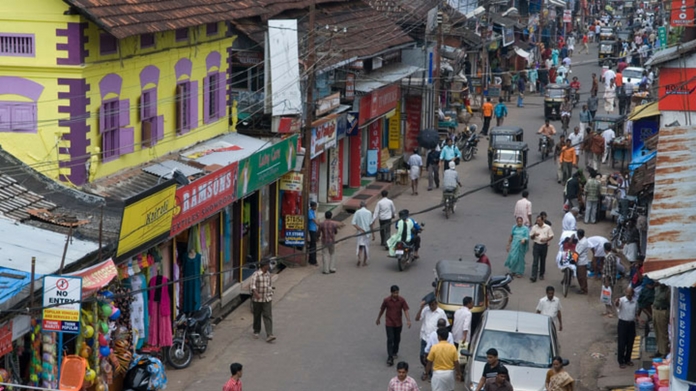 robbery attempt in sweet meat street calicut