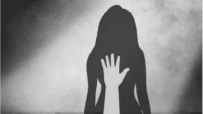 gang rape adivasi girl denied treatment at palakkad district hospital