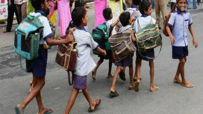school reopening date in kozhikode and malapuram postponed