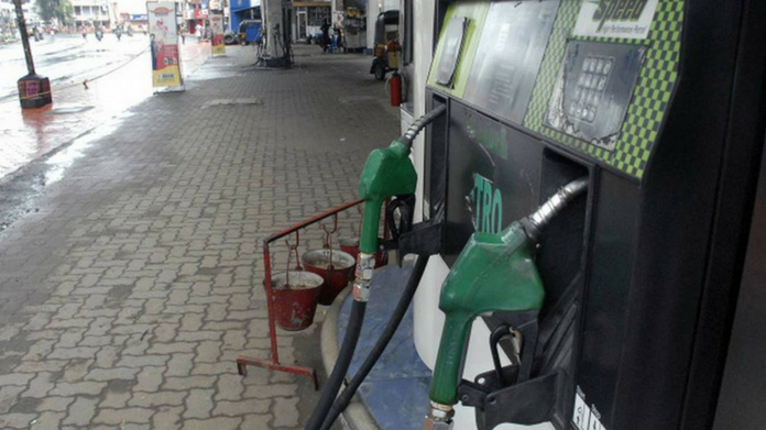 slight decrease in petrol diesel price in kerala