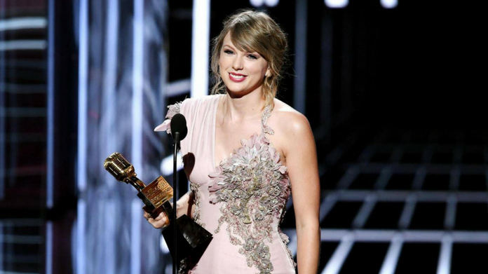 taylor swift billboard 2018