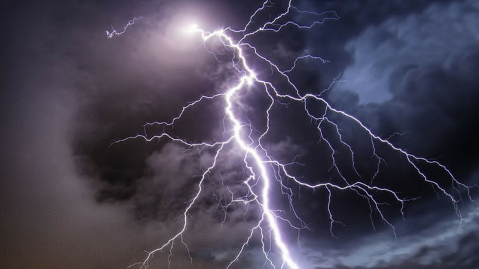 thunderstorm killed 40 in country