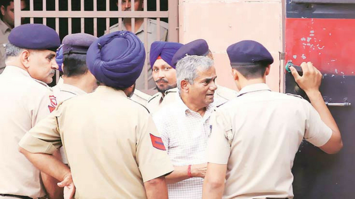 DIG and DSP gets 10 year imprisonment