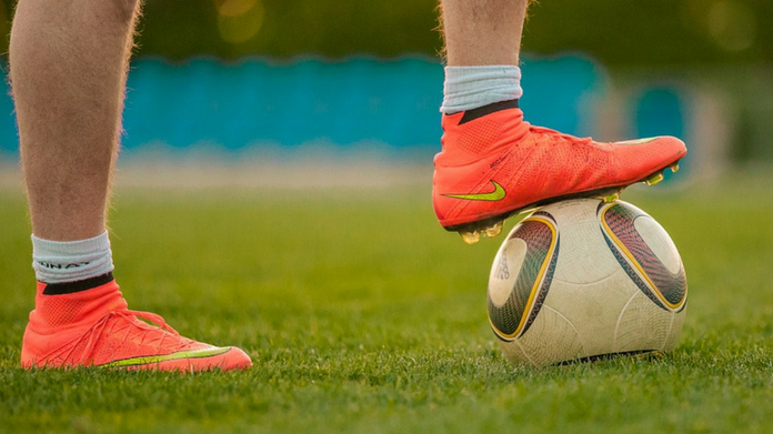 nike wont distribute shoes for Iran team
