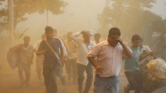 chances of storm in delhi in next three hours