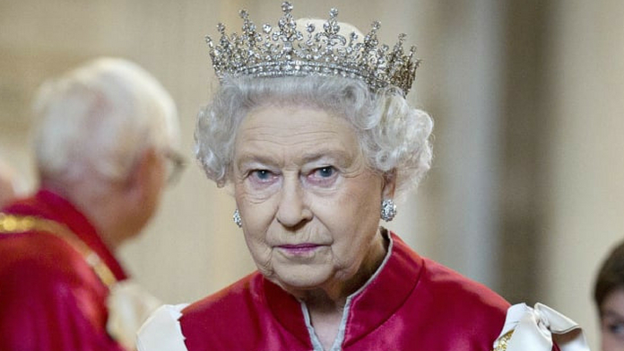 Queen and Prince Philip should MOVE OUT of Buckingham Palace says Labour MP