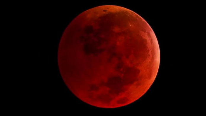 21st century largest blood moon on july 27