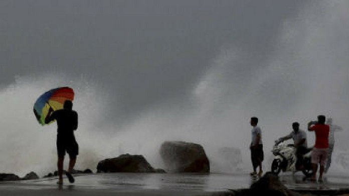 chances of strong wind in kerala coast