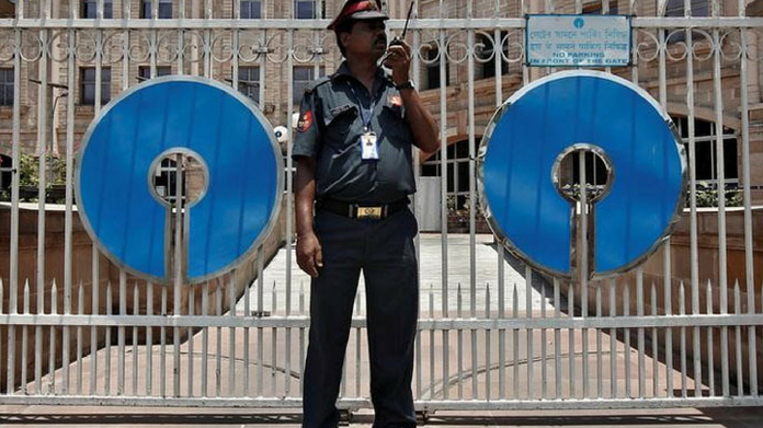 sbi raises fixed deposit interest rates