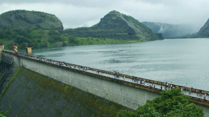 no need to open idukki dam says mm mani
