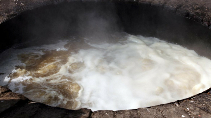 this is how sugar is made from sugarcane