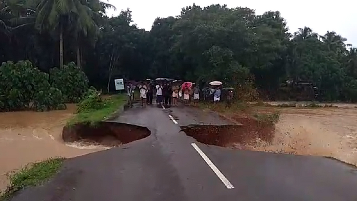 vandoor road collapsed