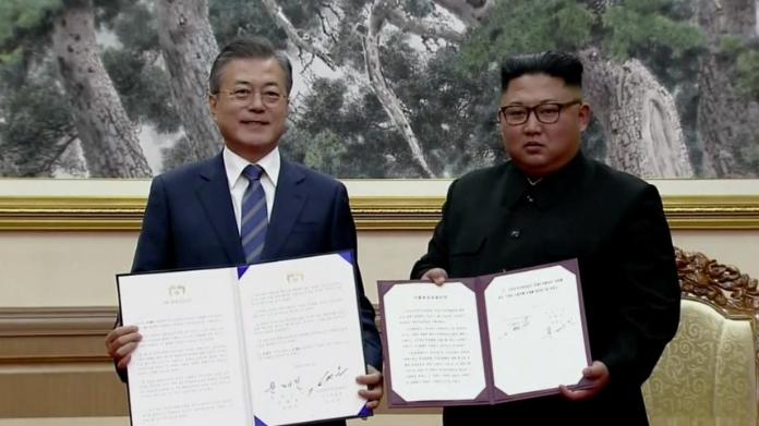 North and South Korea commit to 'era of no war'
