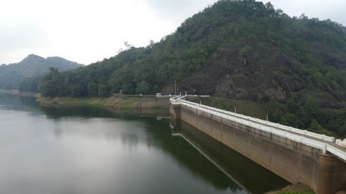 ponmudi dam