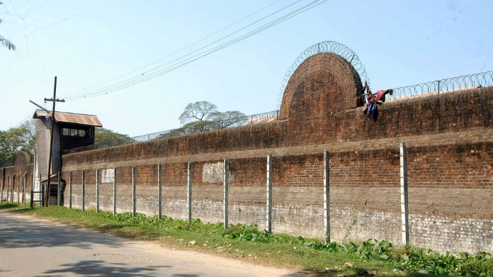 prisoners
