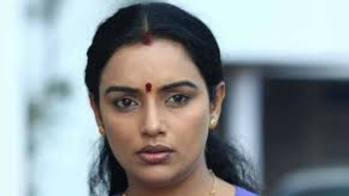 swetha menon
