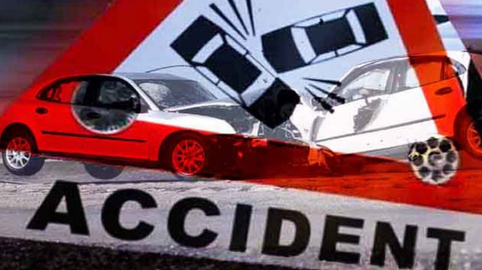 car and lorry accident in nilambur one dead