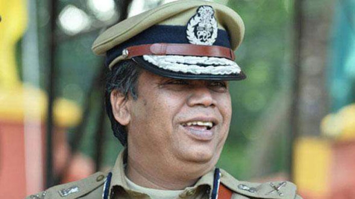 will arrest everyone who restrict believers from entering sabarimala