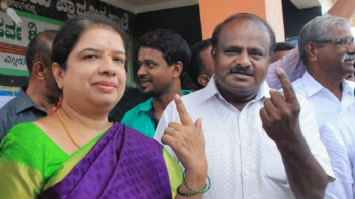 voting began in karnataka election 2018