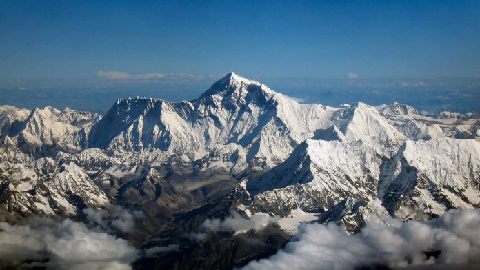 chances of massive earthquake in himalayan region