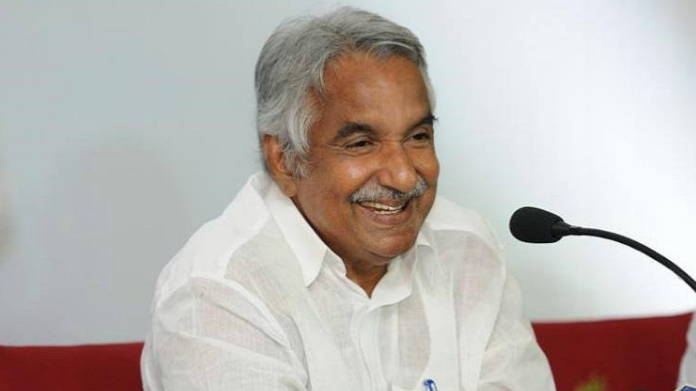 oommen chandy may contest from idukki