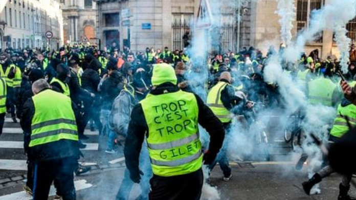 france yellow vest continues