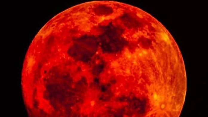 blood moon