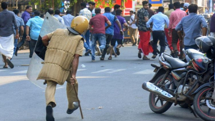 case against 5000 on launching attack all over kerala