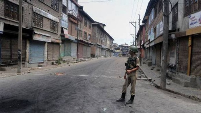 curfew in vadakara perambra region for 5 days