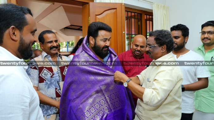 mohanlal came to aka balan home