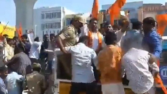 60 bajrang dal workers arrested in valentines day