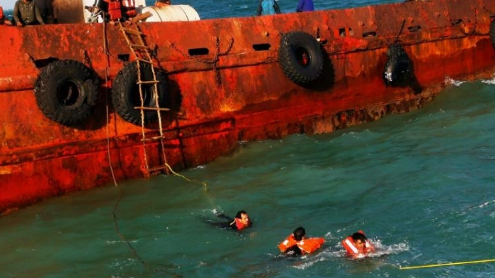 dubai police rescues 14 indians