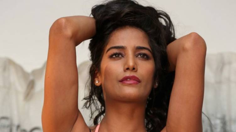lockdown violation case against poonam pandey