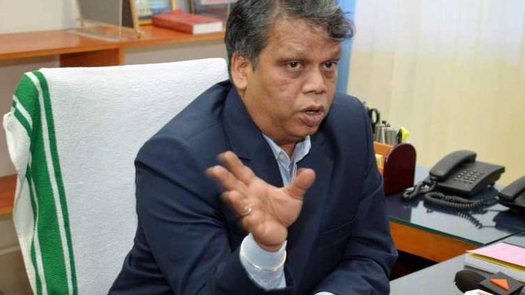 Janamaithri police monitor people under covid observetion in homes