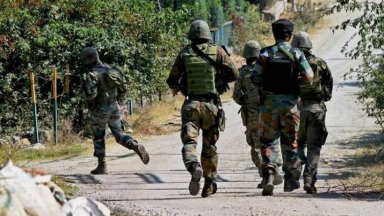 terror attack 3 killed in kashmir