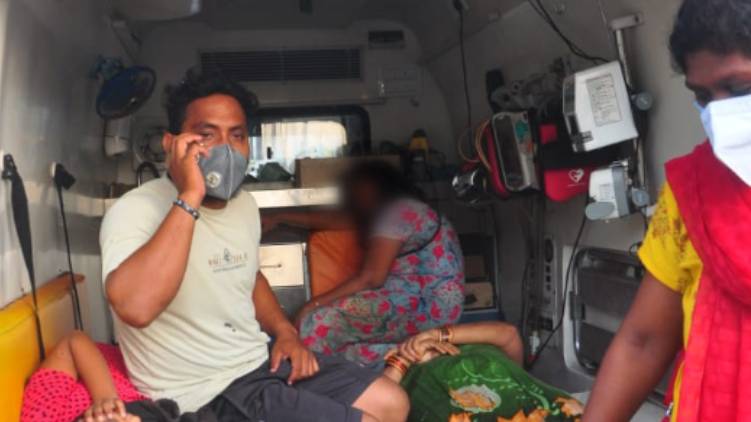 Andhra pradesh gas tragedy claimed 8 lives