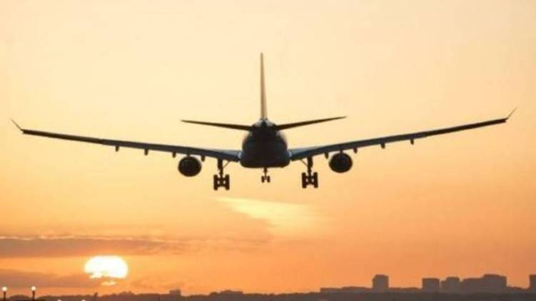 FLIGHT WITH EXPATS