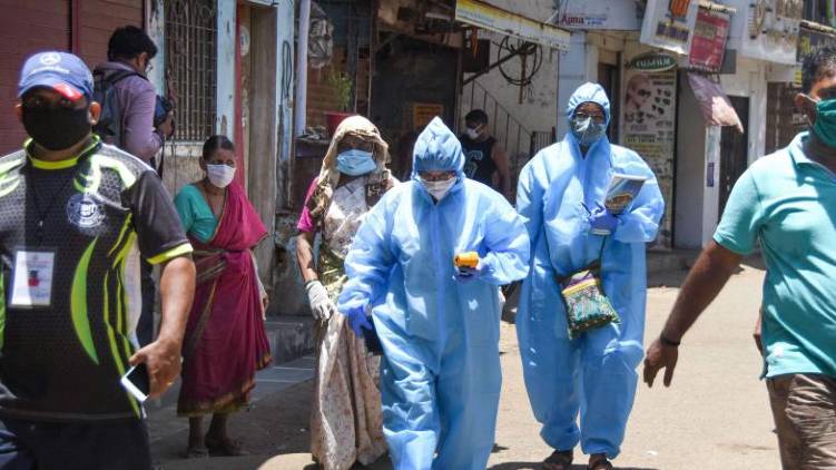 maharashtra covid cases crossed 56000