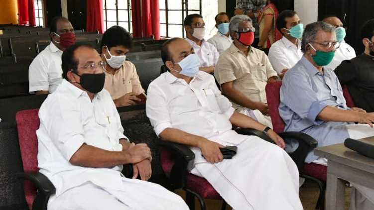 Representatives united in ekm